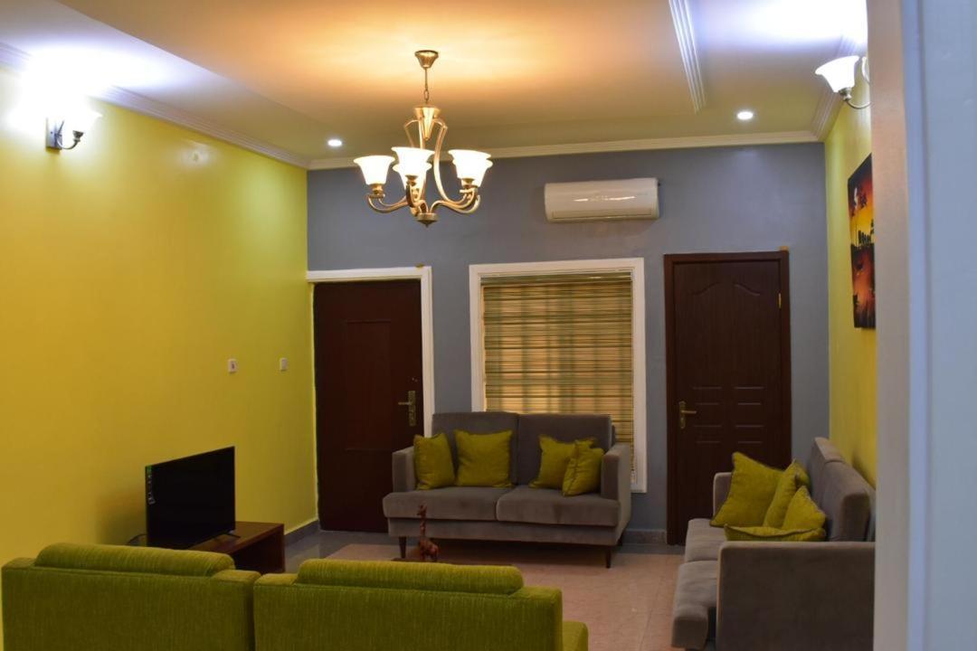 Kay'S Ville Apartment Abuja Exterior photo